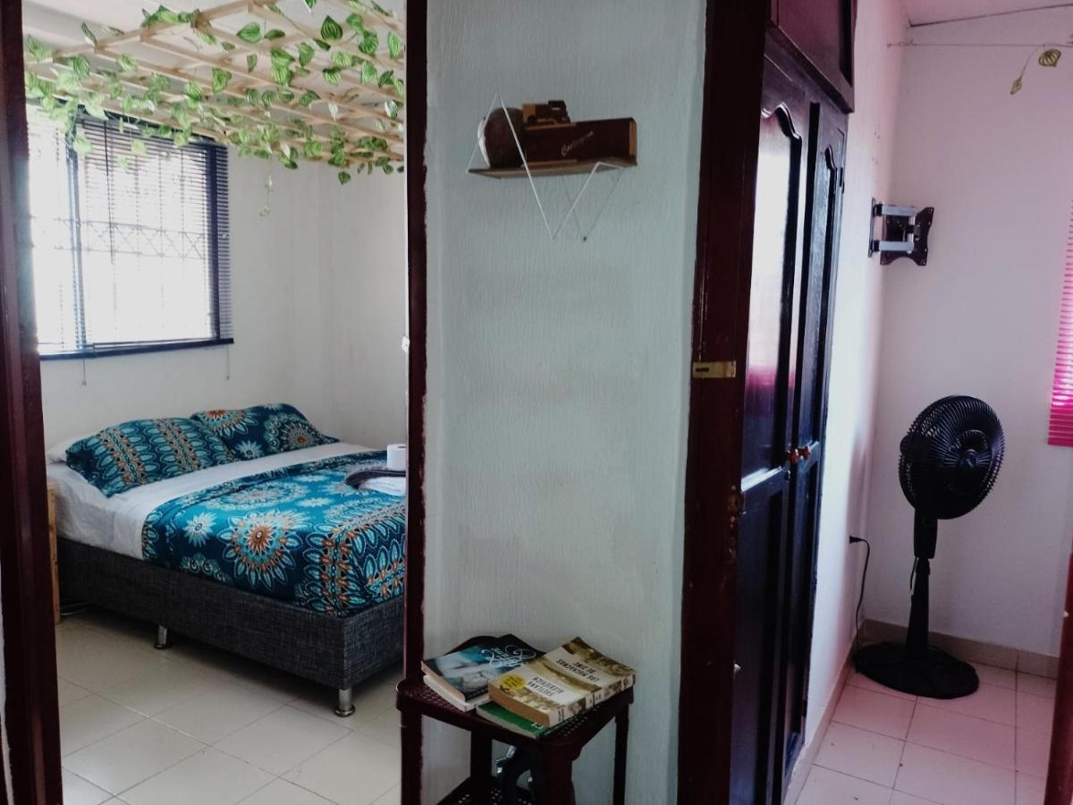 Cat Family Lodging Apartment Cartagena Bagian luar foto